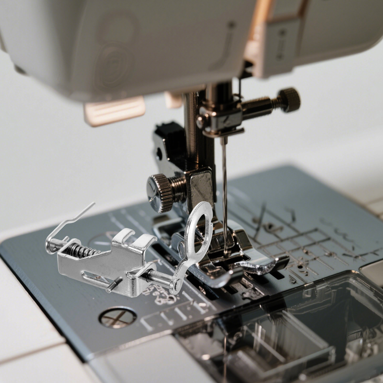 مجموعة من قطعتين من أقدام ماكي - مراجعة Sewing Hemming وسعره
